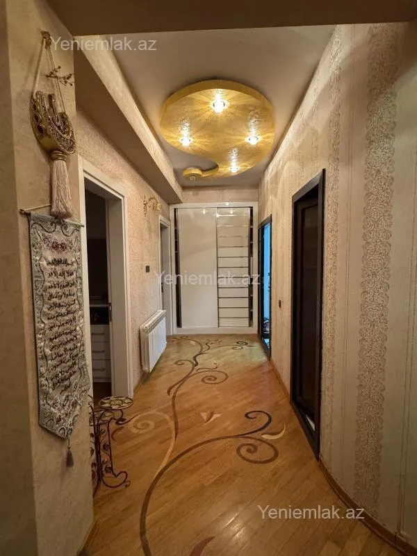 Satılır 2 otaqlı yeni tikili 100 m²