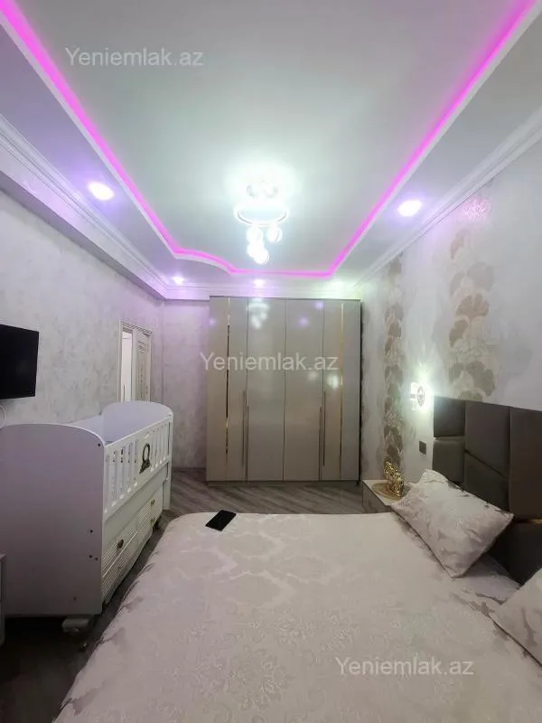 Satılır 2 otaqlı yeni tikili 78 m²