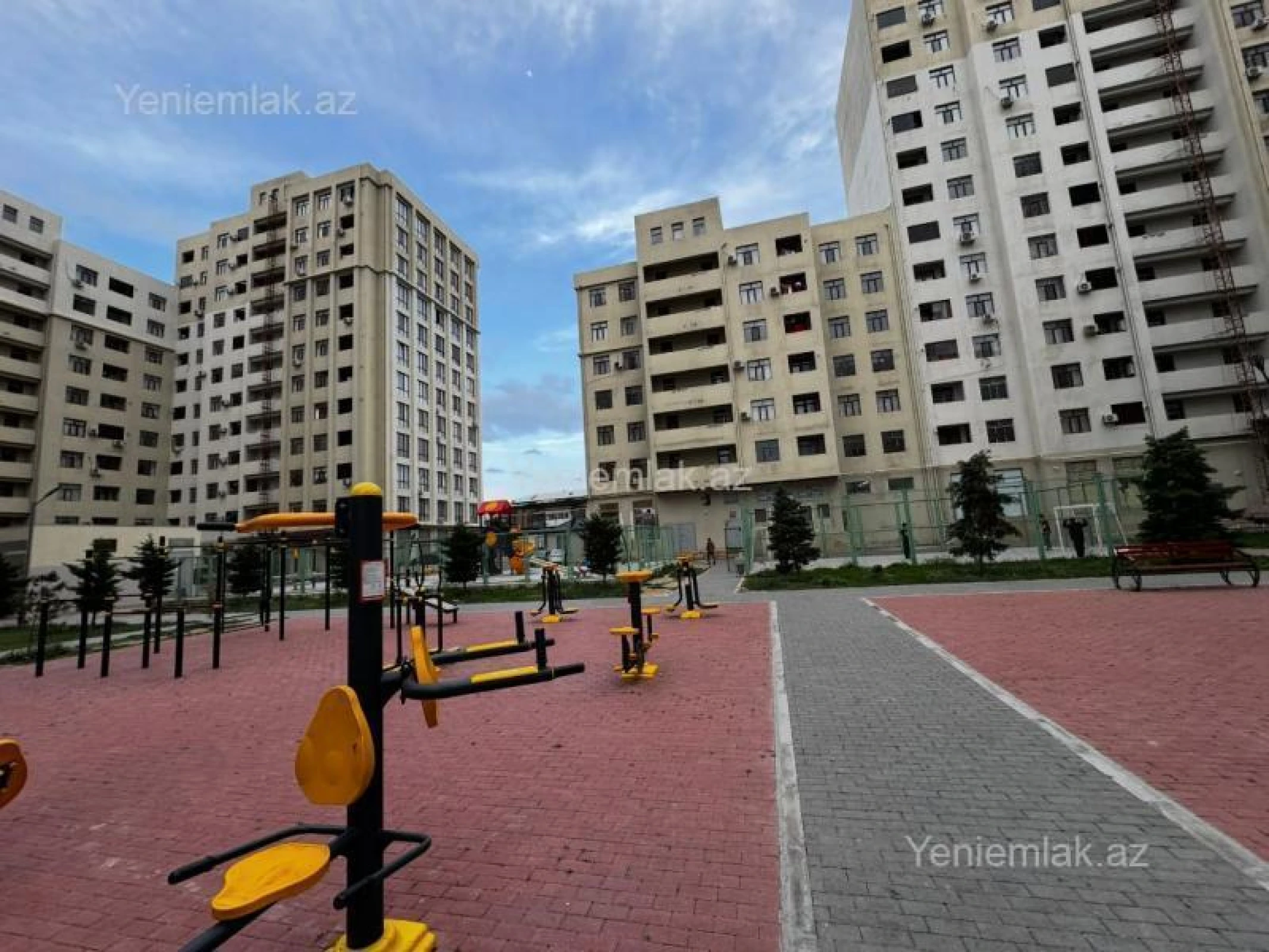 Satılır 2 otaqlı yeni tikili 52 m²
