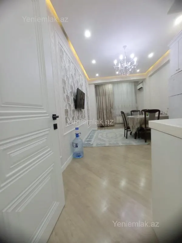 Satılır 4 otaqlı yeni tikili 108 m²