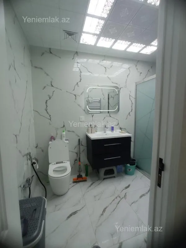 Satılır 4 otaqlı yeni tikili 108 m²