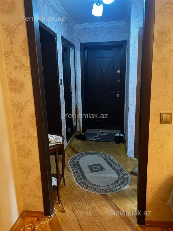 Satılır 3 otaqlı köhnə tikili 80 m²