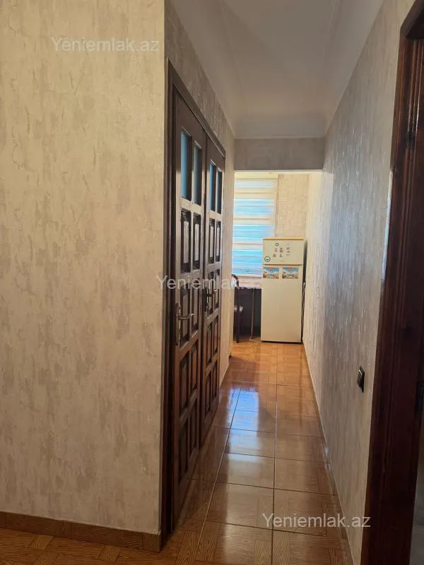 Satılır 3 otaqlı köhnə tikili 64 m²