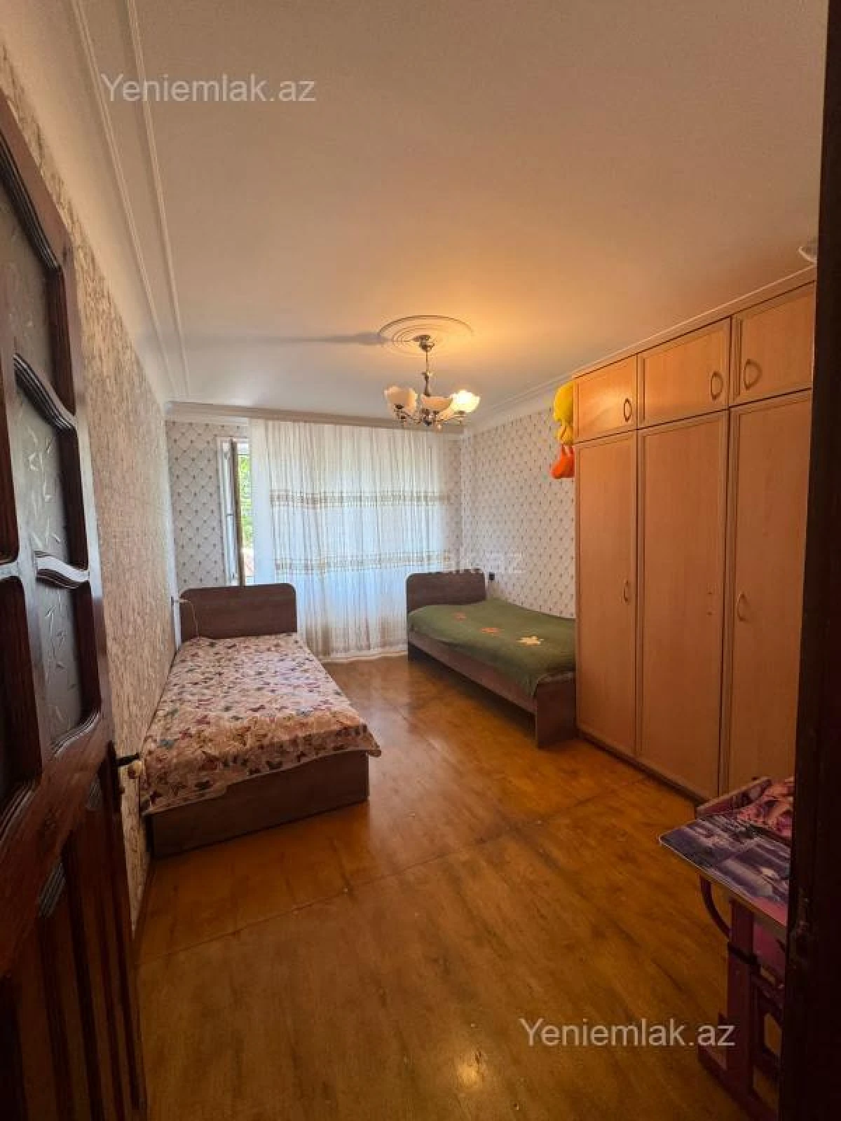 Satılır 3 otaqlı köhnə tikili 64 m²