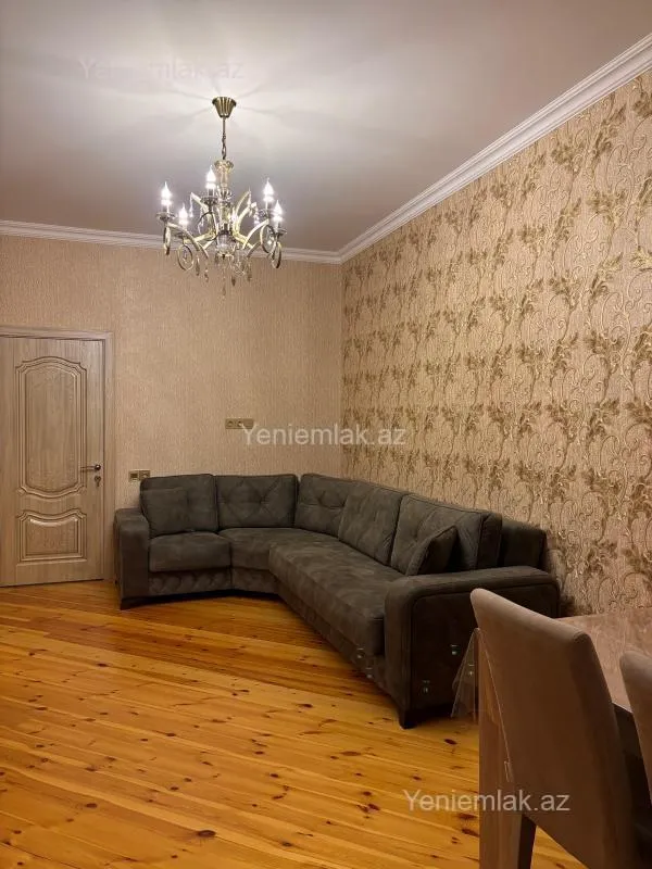 Satılır 2 otaqlı yeni tikili 74 m²