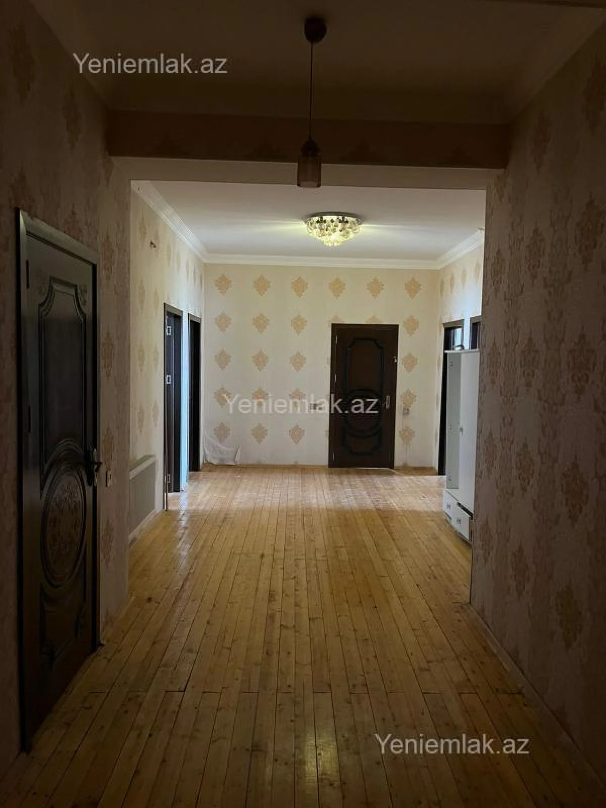 Satılır 3 otaqlı yeni tikili 138 m²