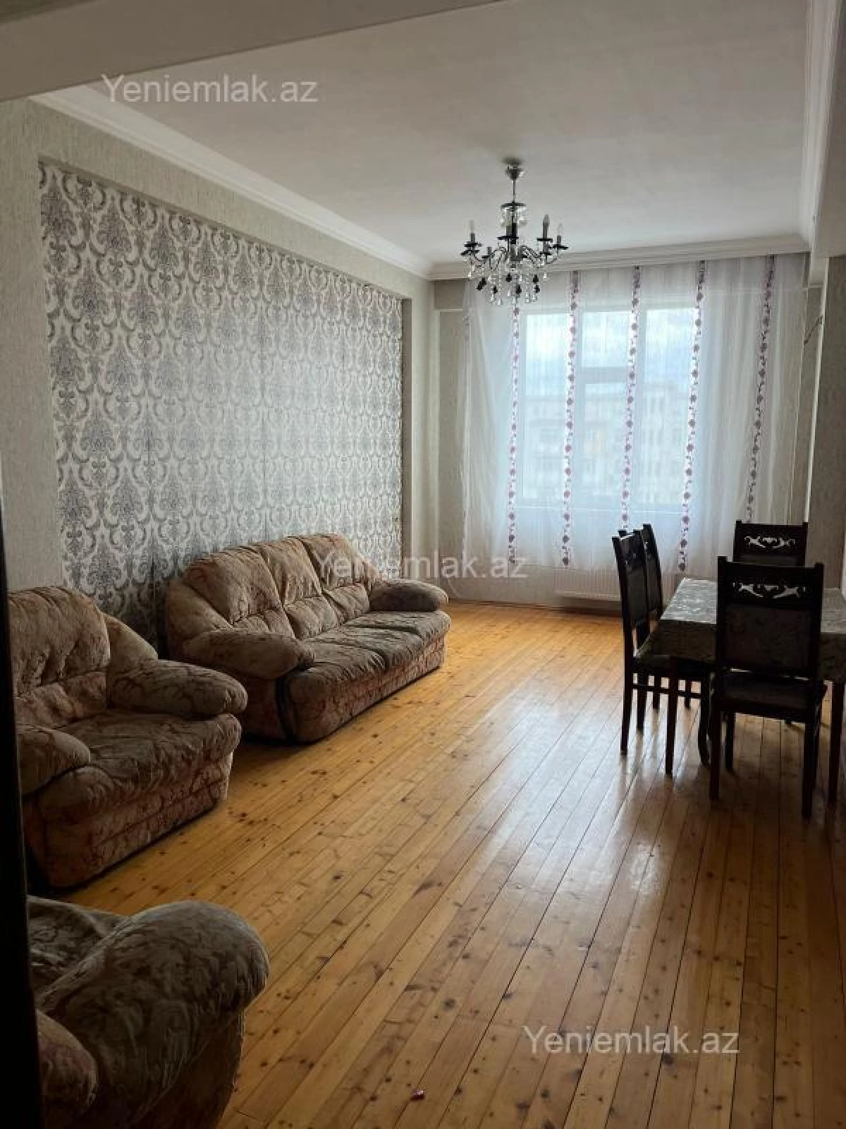 Satılır 3 otaqlı yeni tikili 138 m²