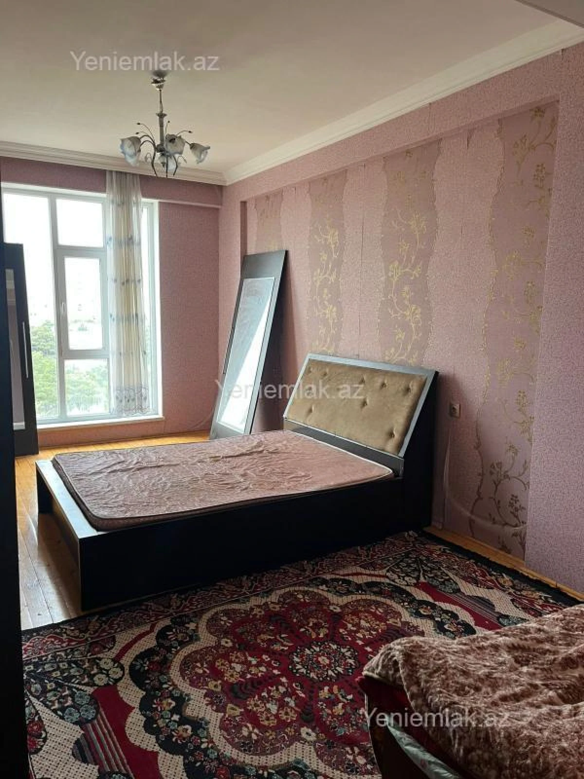 Satılır 3 otaqlı yeni tikili 138 m²