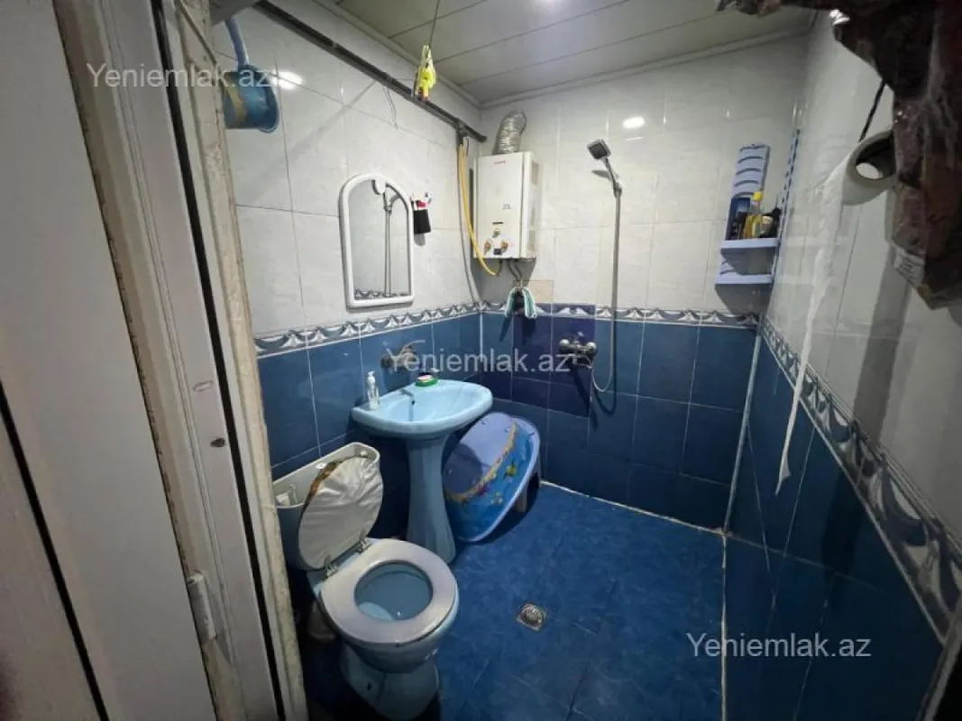Satılır 2 otaqlı köhnə tikili 46 m²