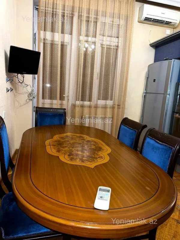 Satılır 3 otaqlı yeni tikili 125 m²