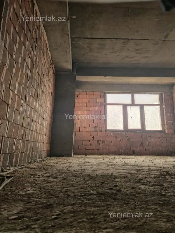 Satılır 3 otaqlı yeni tikili 90 m²