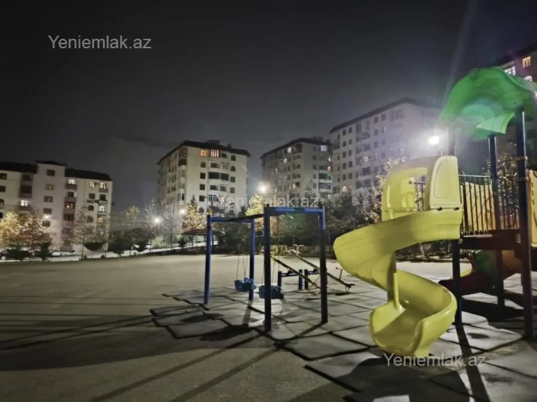 Satılır 3 otaqlı yeni tikili 90 m²