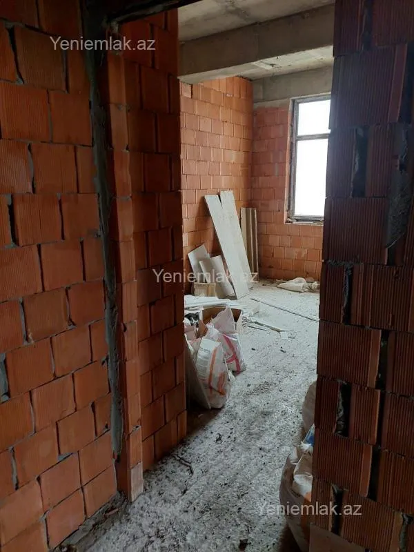 Satılır 3 otaqlı yeni tikili 90 m²