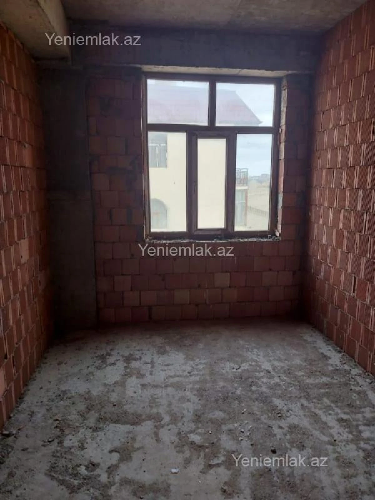Satılır 3 otaqlı yeni tikili 90 m²