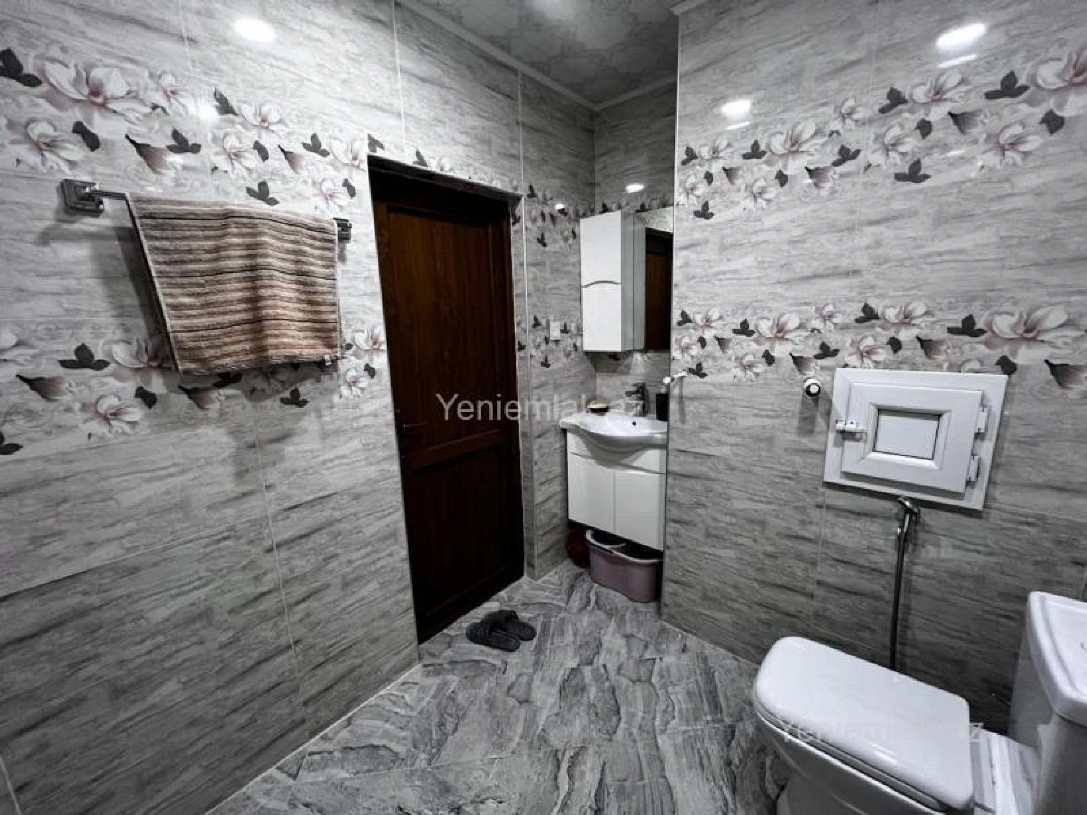Satılır 2 otaqlı yeni tikili 57 m²