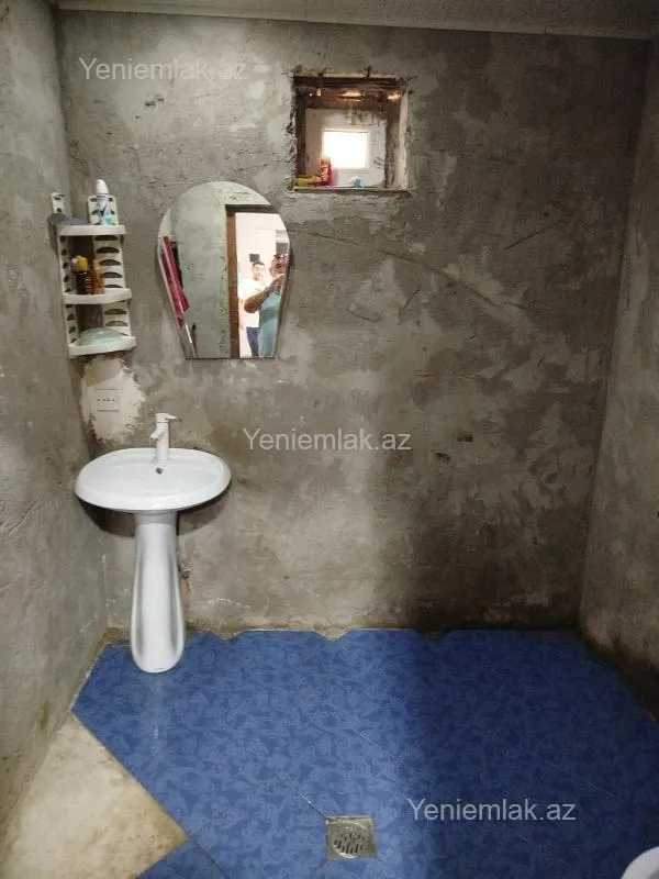 Satılır 4 otaqlı həyət evi 120 m²