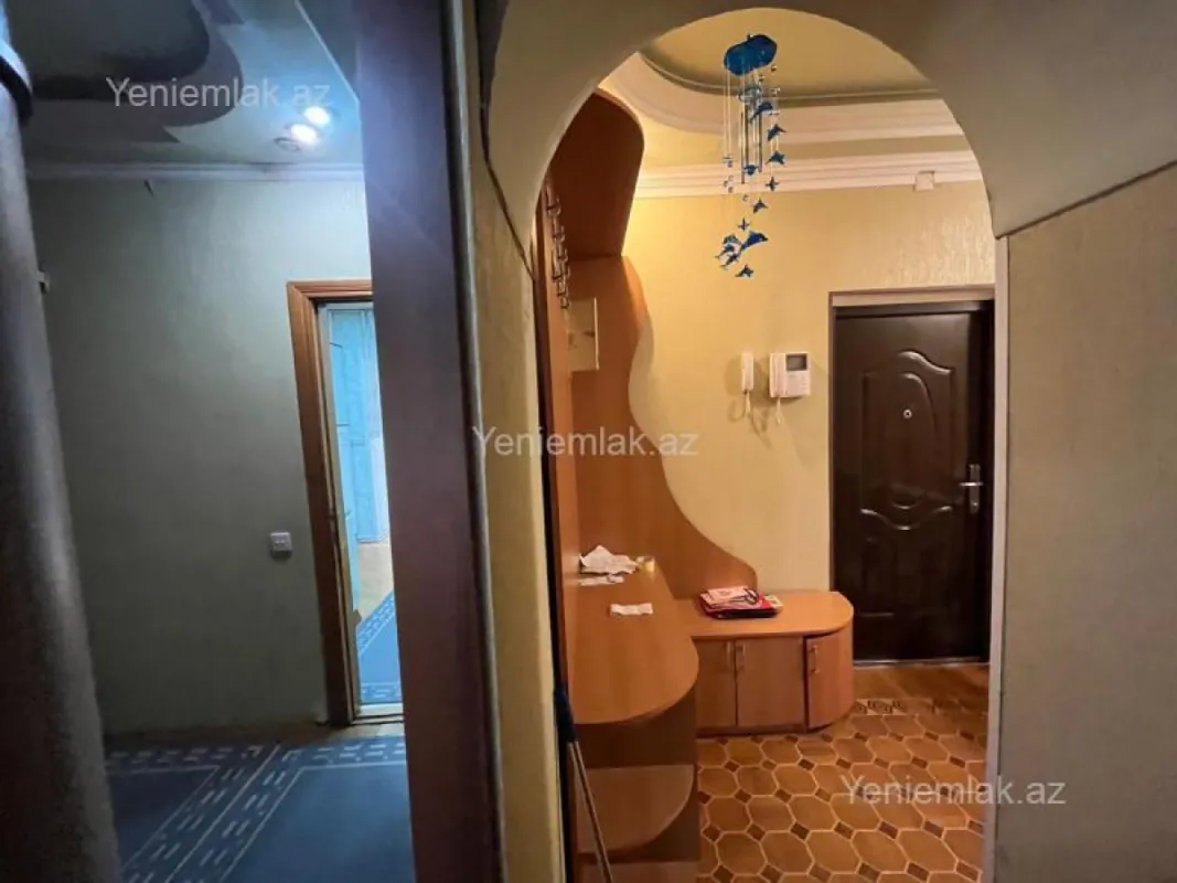 Satılır 3 otaqlı yeni tikili 105 m²