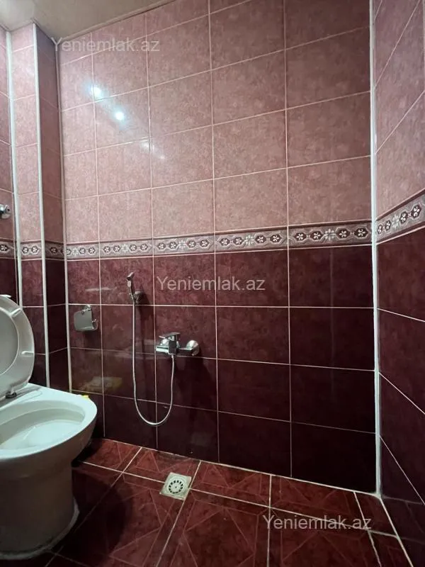 Satılır 3 otaqlı yeni tikili 105 m²