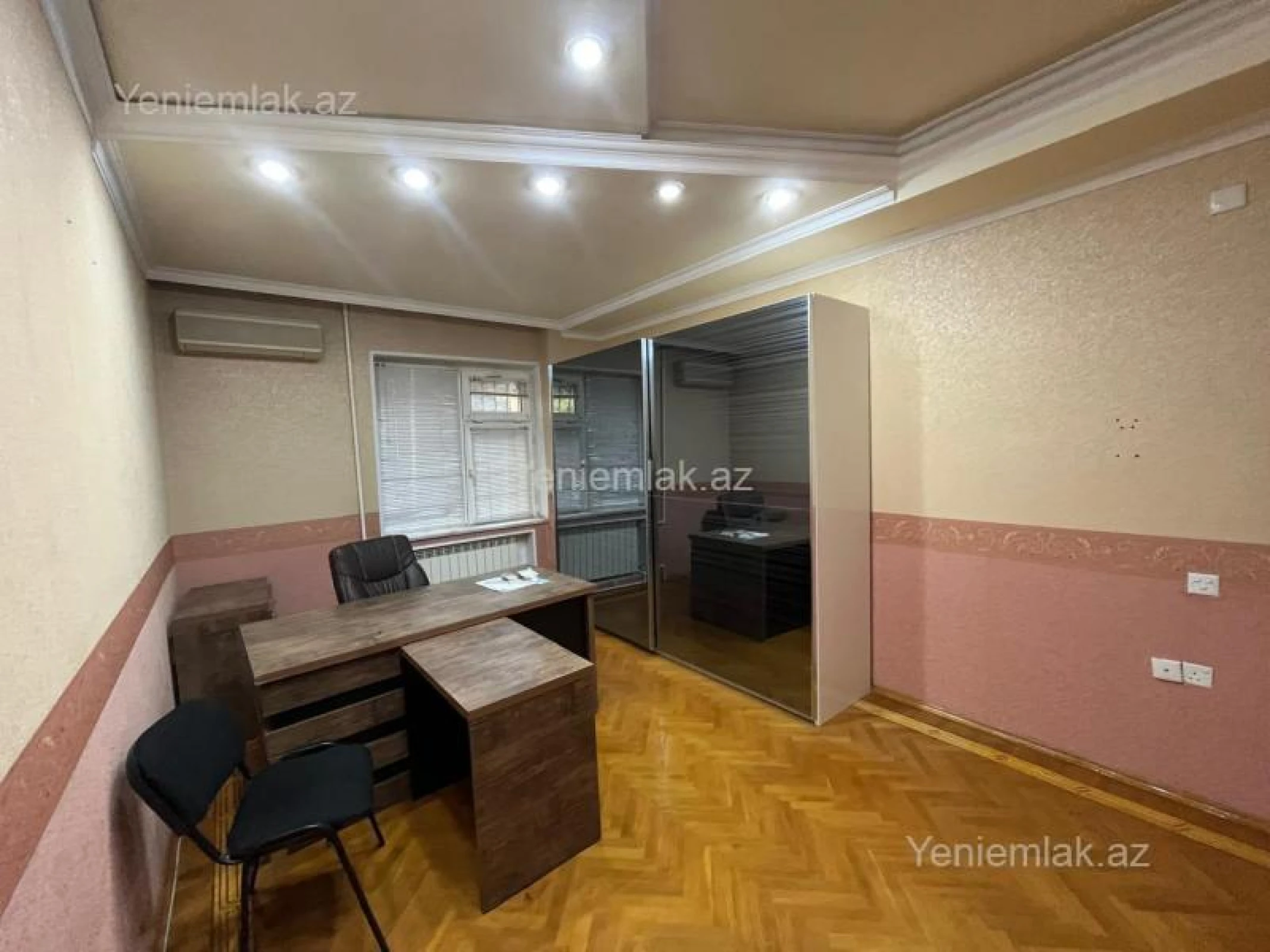 Satılır 3 otaqlı yeni tikili 105 m²