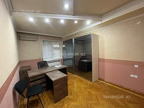 Satılır 3 otaqlı yeni tikili 105 m²