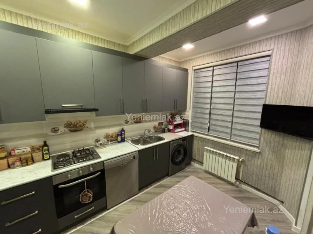 Satılır 3 otaqlı yeni tikili 95 m²