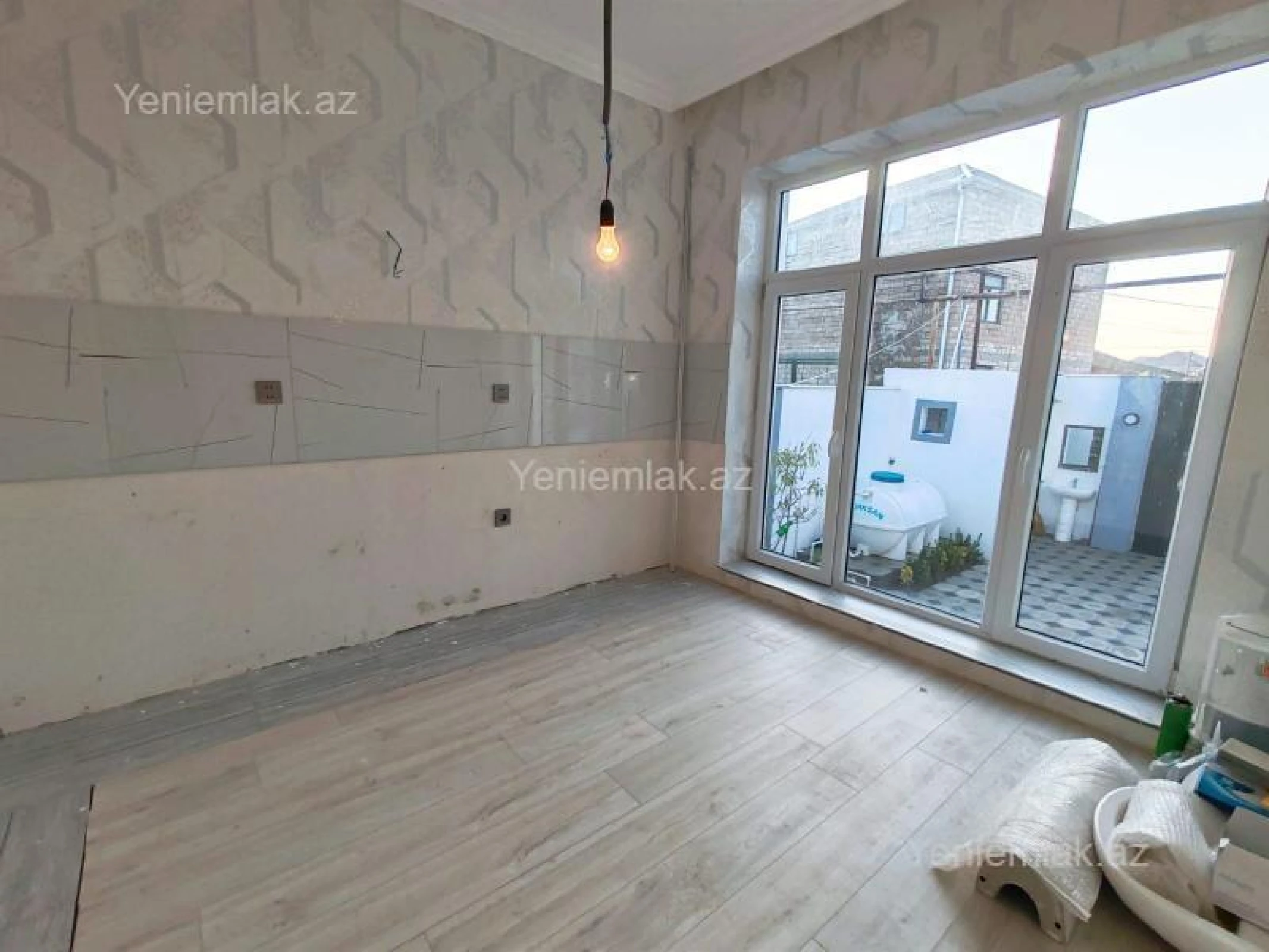 Satılır 3 otaqlı həyət evi 95 m²
