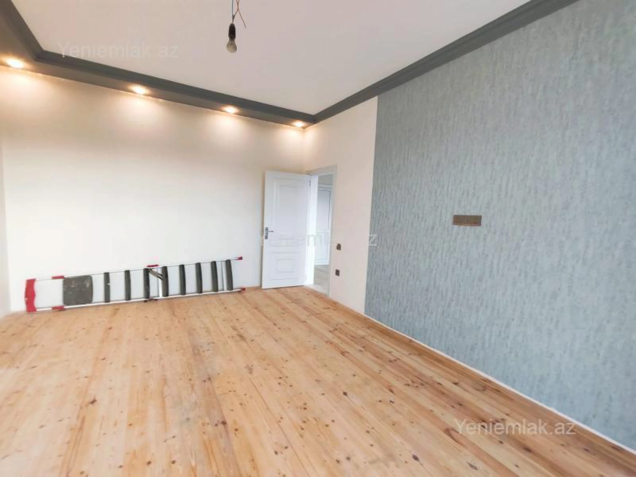 Satılır 3 otaqlı həyət evi 95 m²