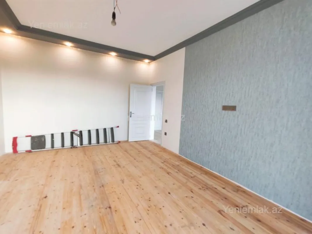 Satılır 3 otaqlı həyət evi 95 m²