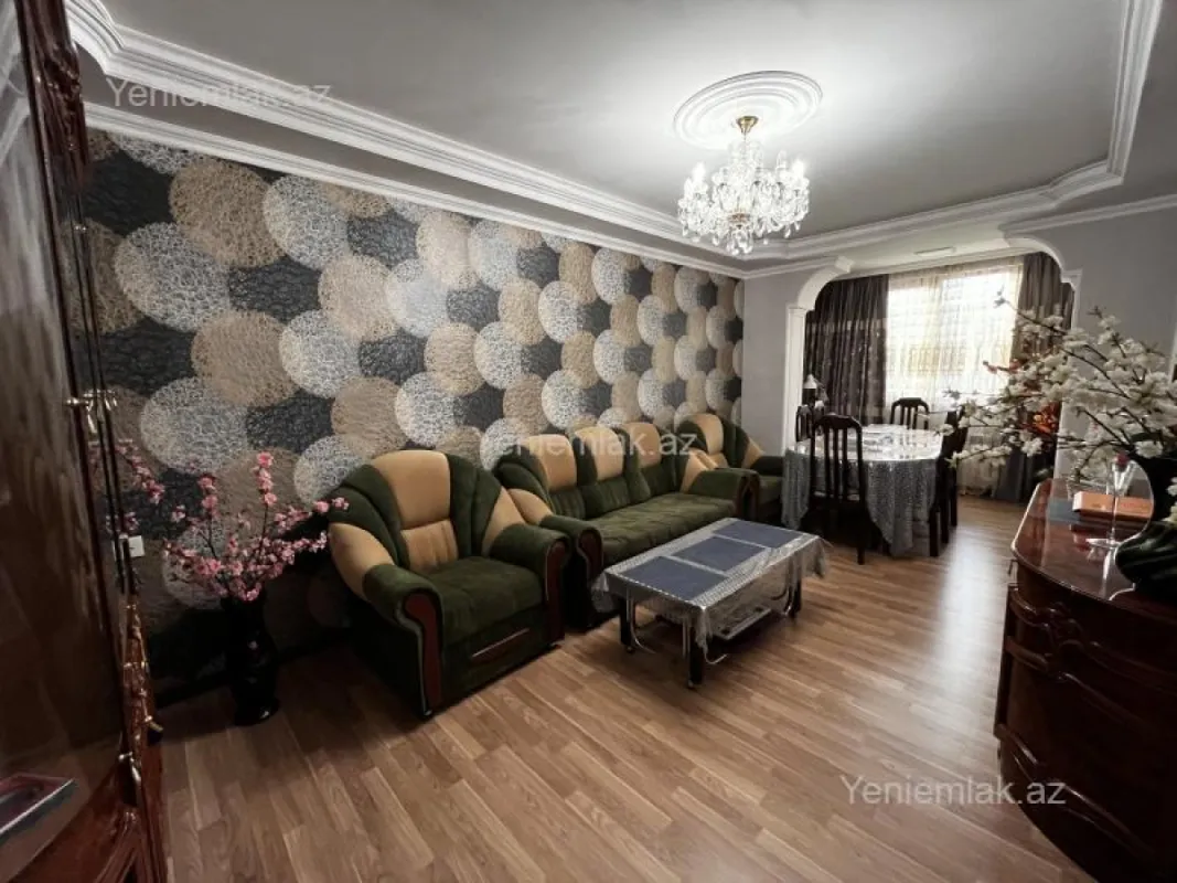 Satılır 3 otaqlı köhnə tikili 76 m²