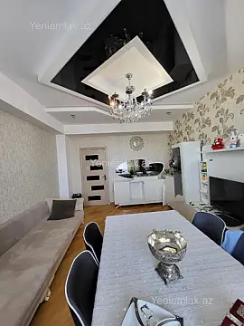 Satılır 2 otaqlı yeni tikili 76 m²