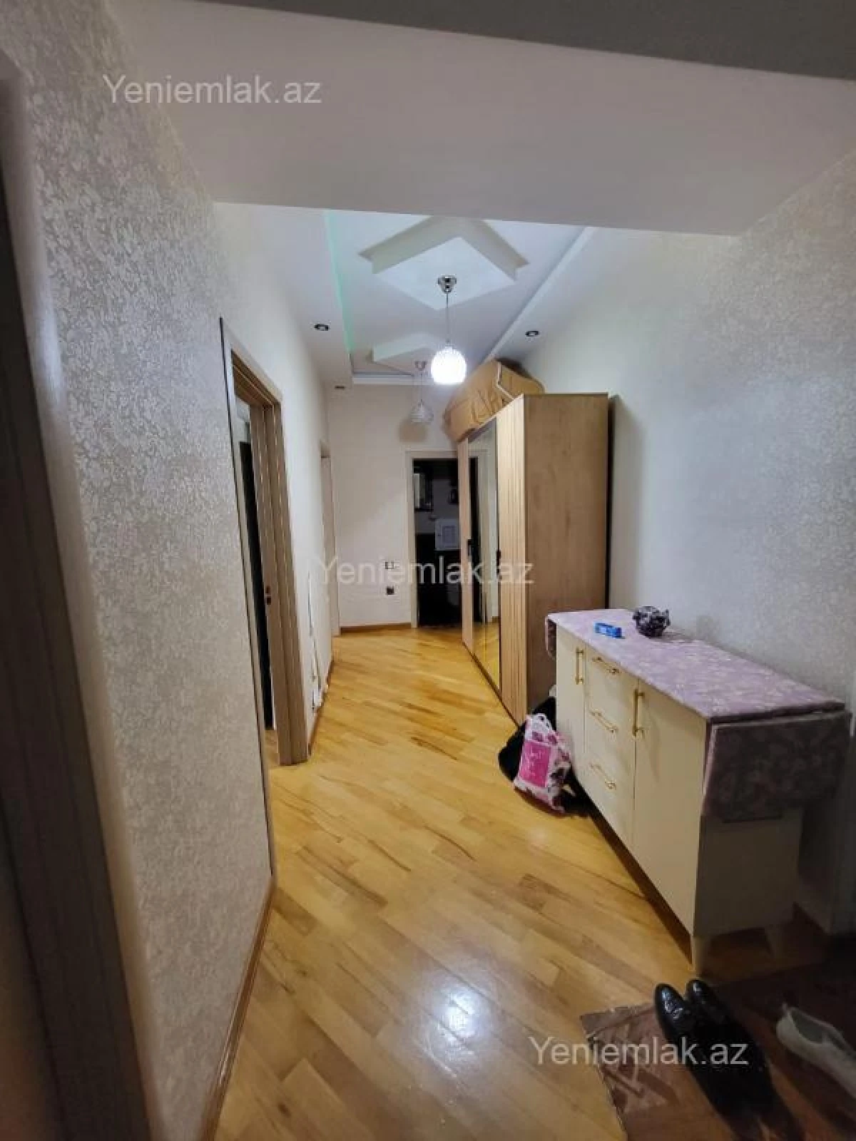 Satılır 2 otaqlı yeni tikili 76 m²