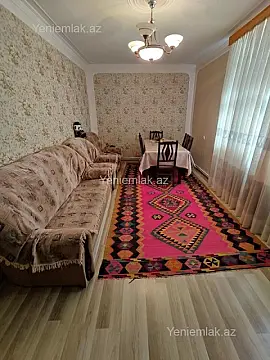 Satılır 2 otaqlı köhnə tikili 50 m²
