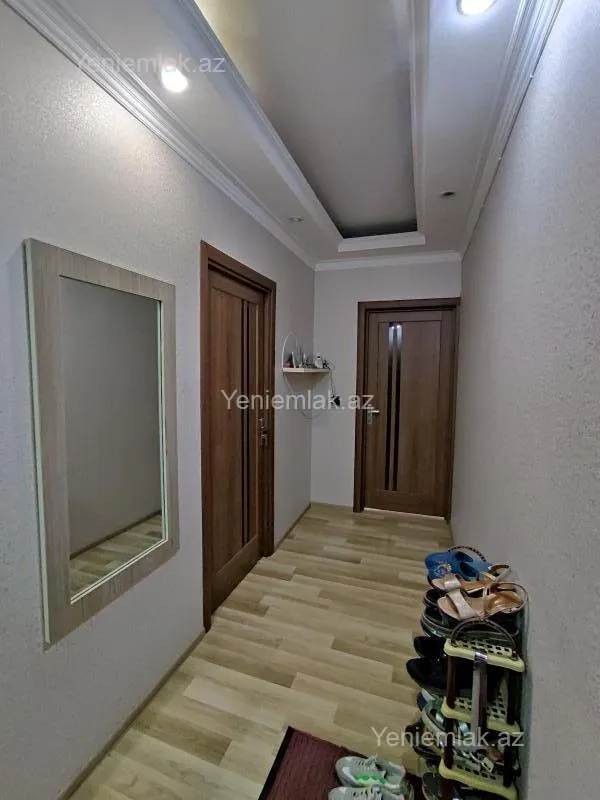 Satılır 2 otaqlı köhnə tikili 50 m²