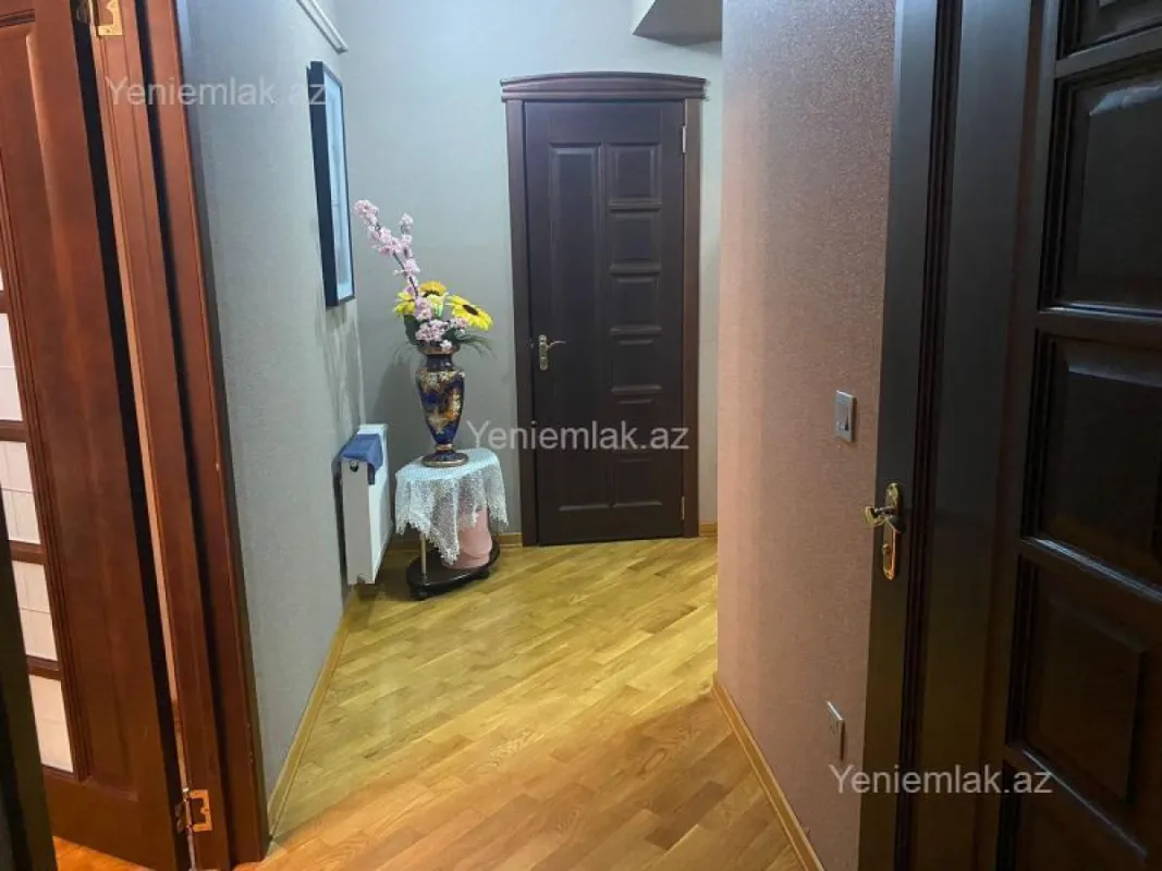 Satılır 2 otaqlı yeni tikili 65 m²