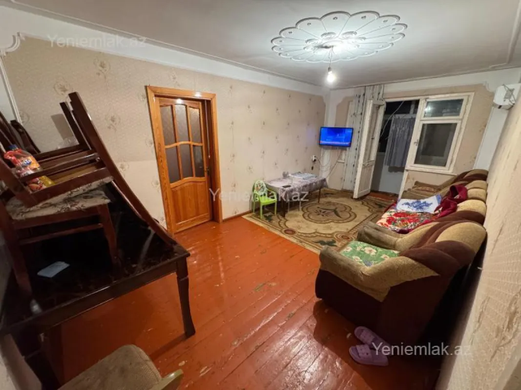 Satılır 2 otaqlı köhnə tikili 48 m²