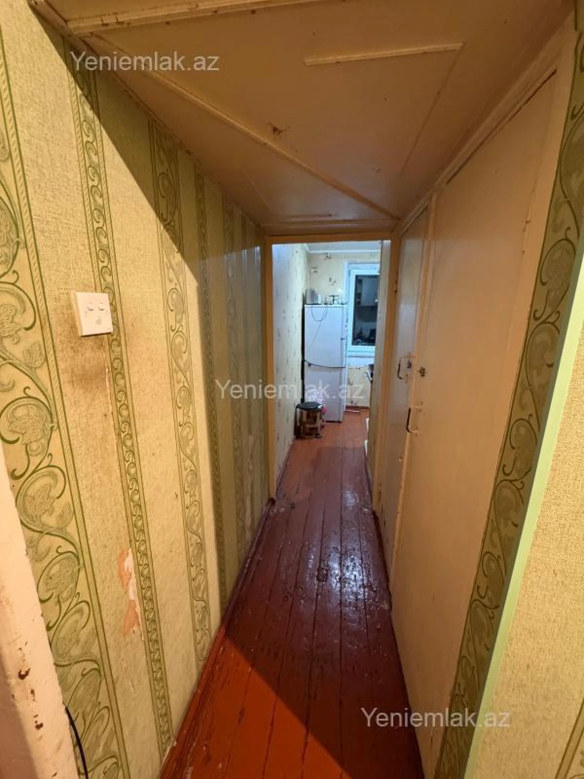 Satılır 2 otaqlı köhnə tikili 48 m²