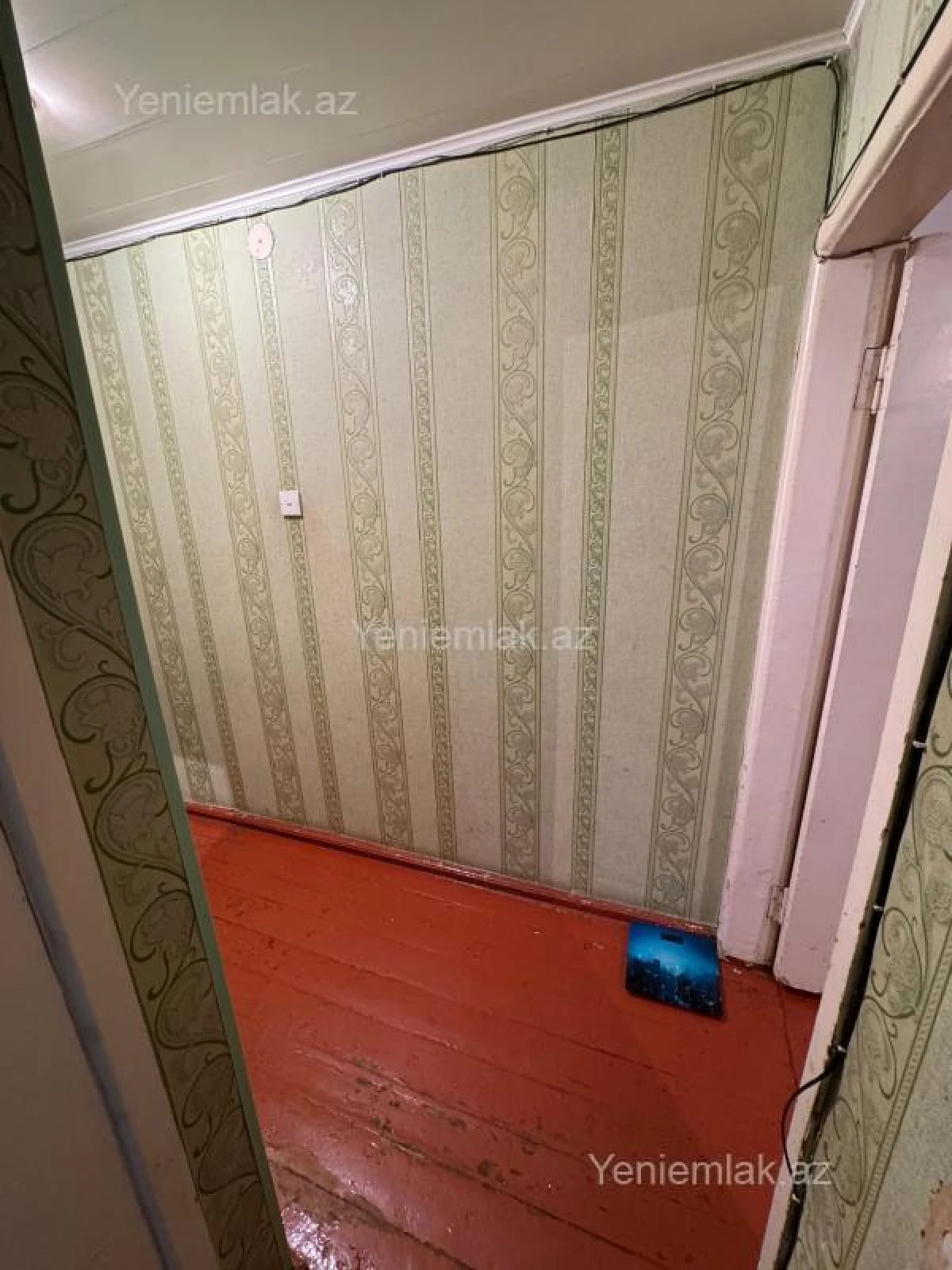 Satılır 2 otaqlı köhnə tikili 48 m²