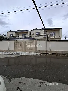 Satılır 4 otaqlı həyət evi 160 m²