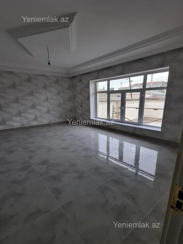 Satılır 4 otaqlı həyət evi 160 m²