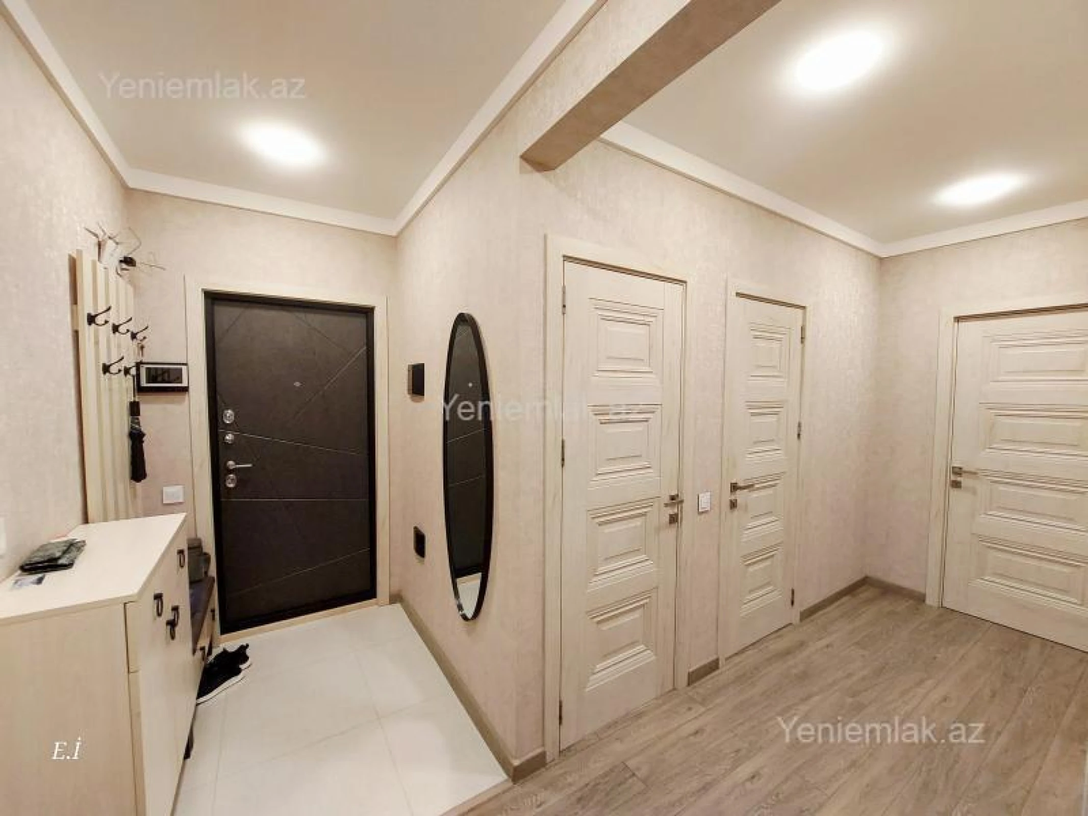 Satılır 3 otaqlı köhnə tikili 75 m²