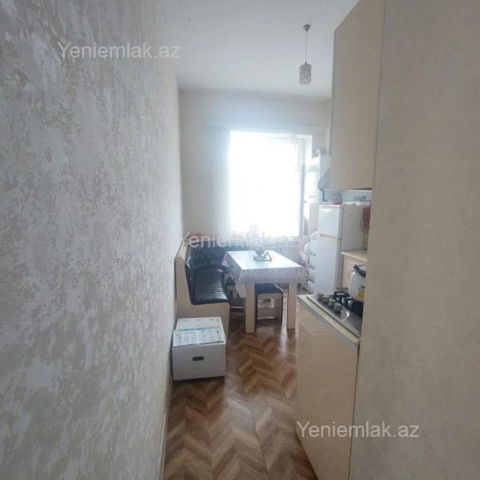 Satılır 2 otaqlı köhnə tikili 47 m²
