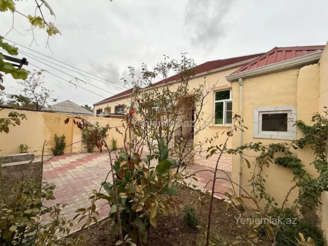 Satılır 3 otaqlı həyət evi 90 m²