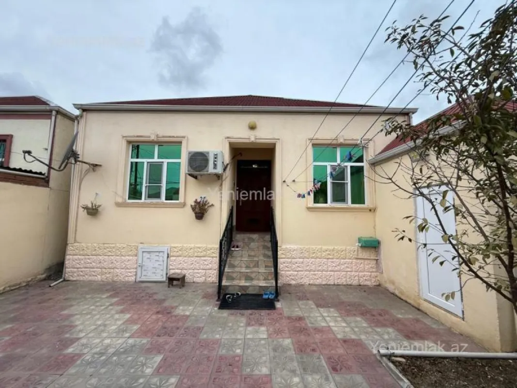 Satılır 3 otaqlı həyət evi 90 m²