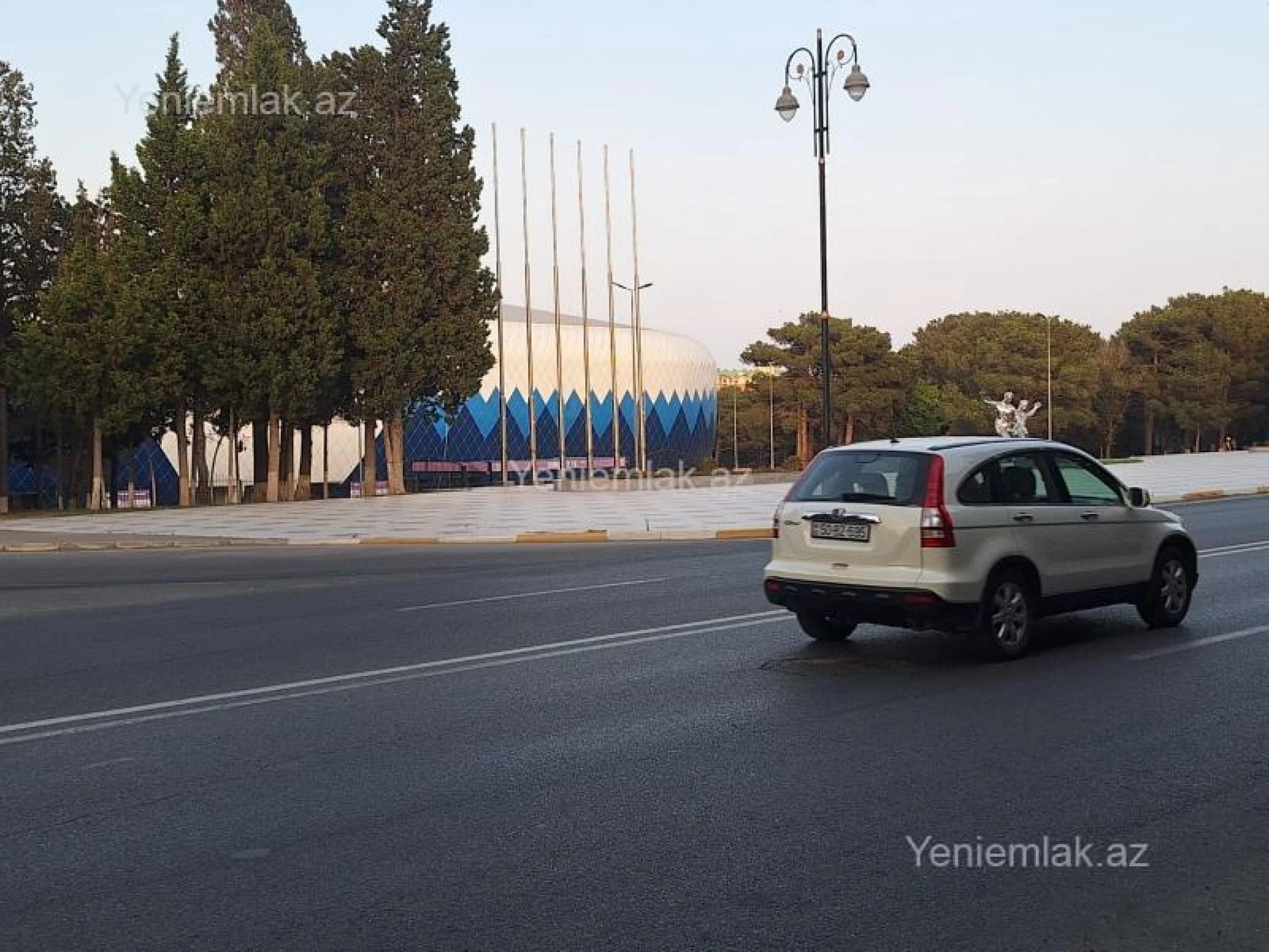 Satılır 4 otaqlı obyekt 46 m²