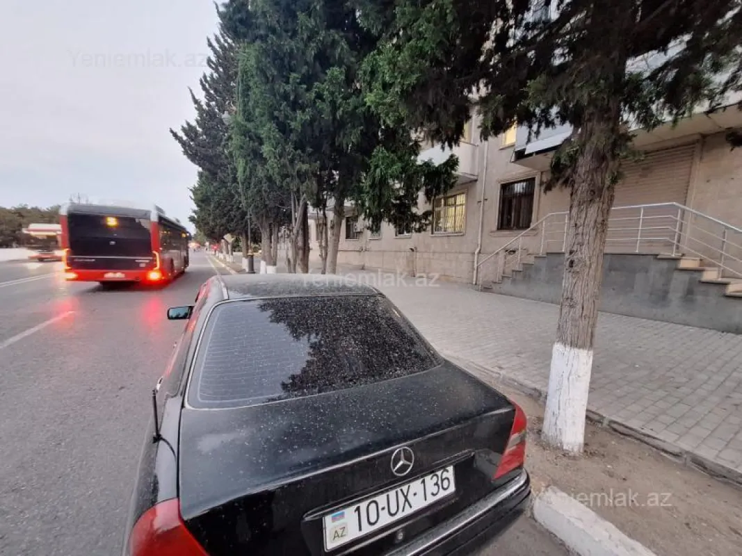 Satılır 4 otaqlı obyekt 46 m²