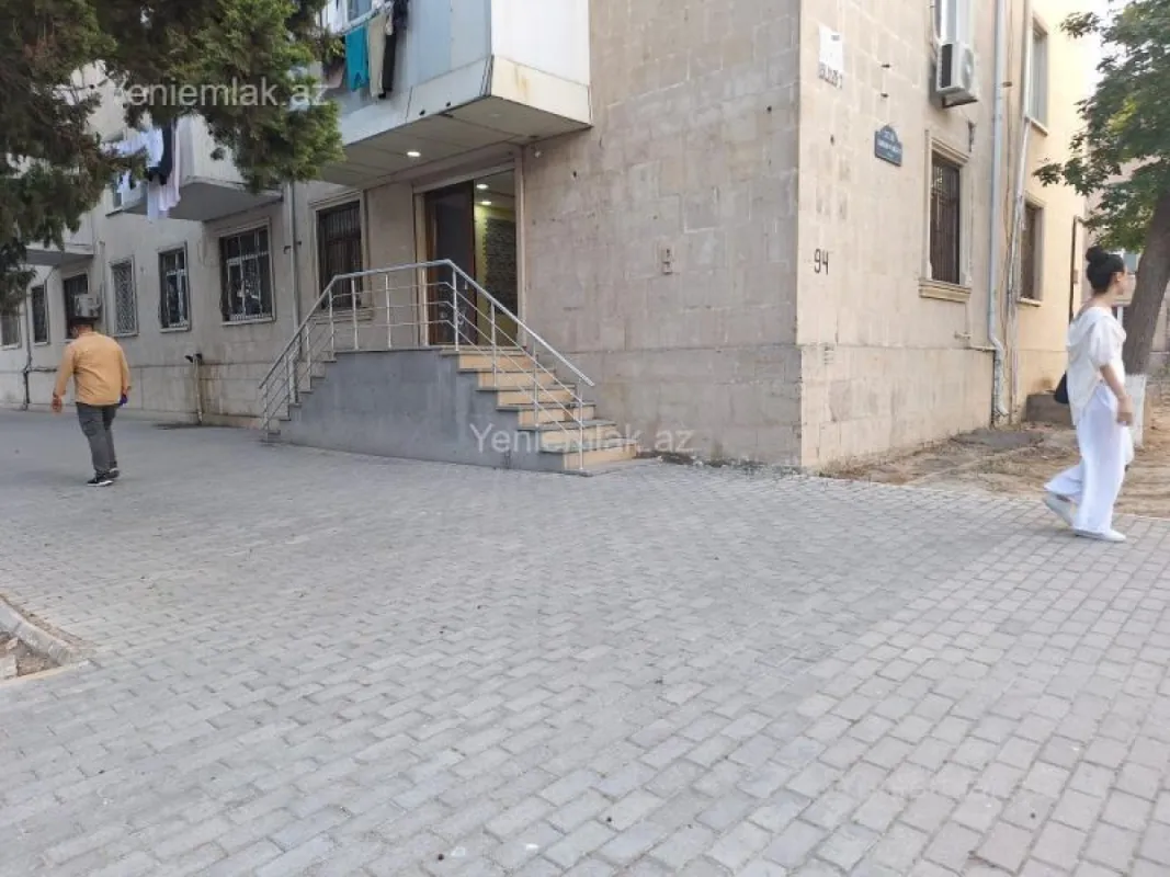 Satılır 4 otaqlı obyekt 46 m²