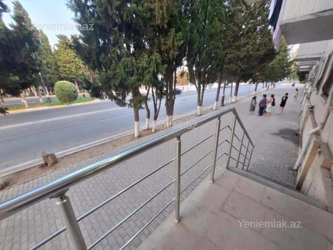 Satılır 4 otaqlı obyekt 46 m²