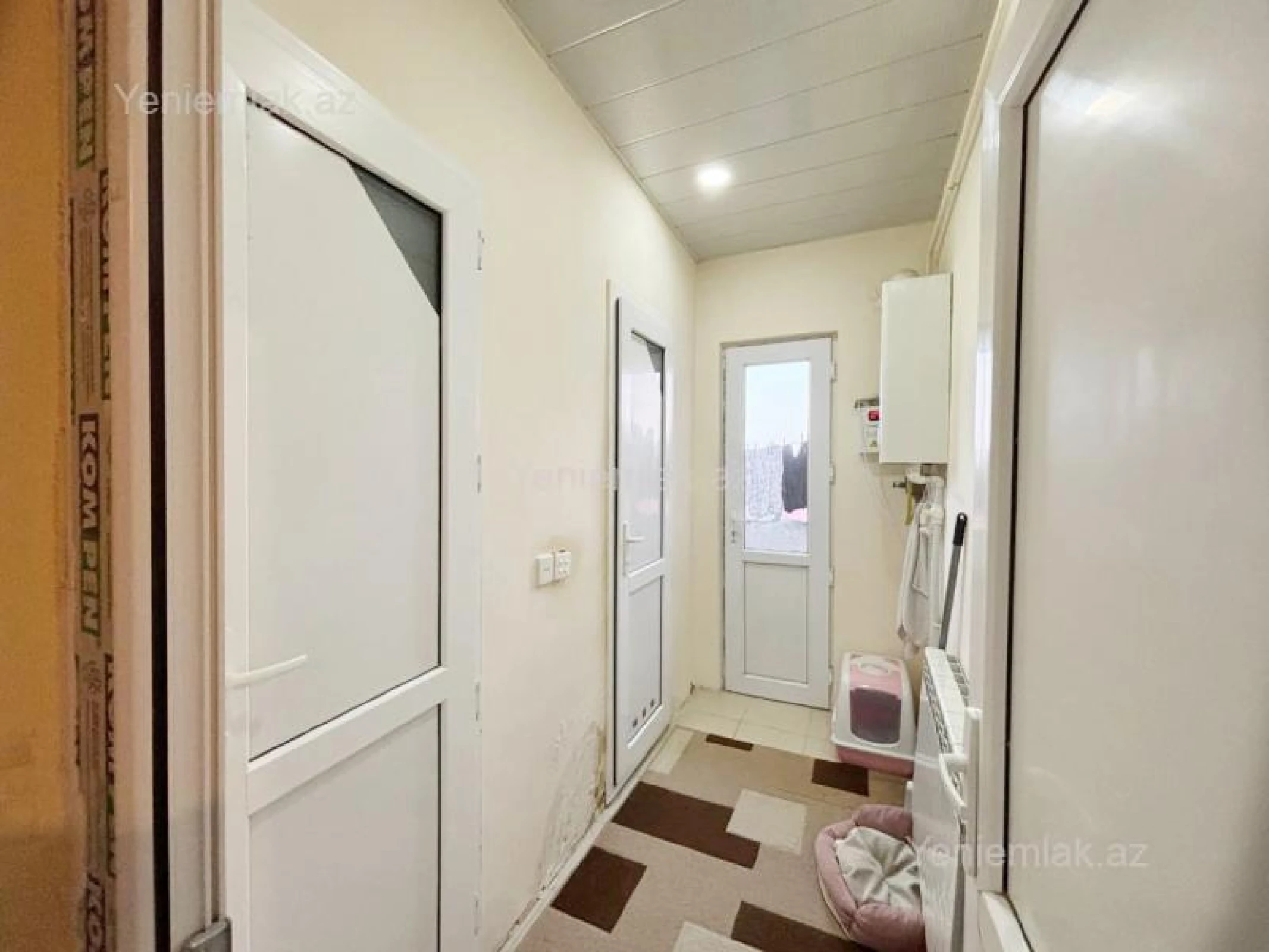 Satılır 3 otaqlı köhnə tikili 80 m²