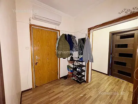 Satılır 3 otaqlı köhnə tikili 80 m²