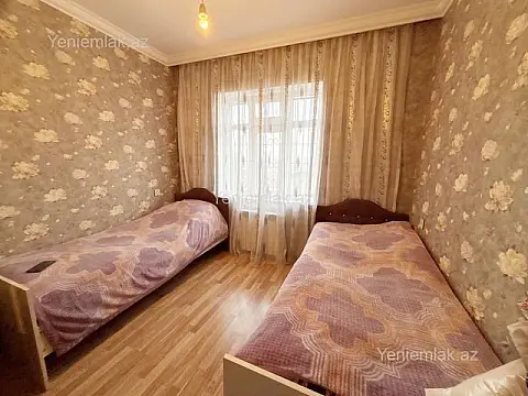 Satılır 3 otaqlı köhnə tikili 80 m²
